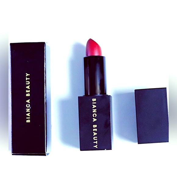 Hello Lover Matte Compact Lipstick - Picture 1 of 1